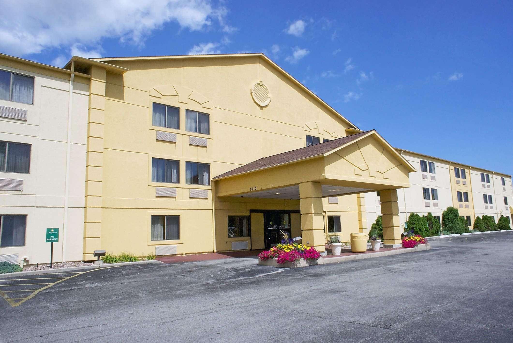 Whitefish Bay Americinn By Wyndham Glendale Milwaukee מראה חיצוני תמונה