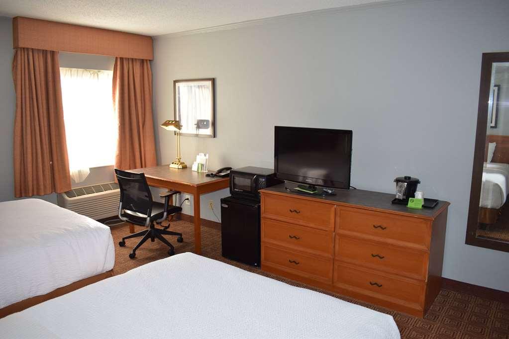 Whitefish Bay Americinn By Wyndham Glendale Milwaukee מתקנים תמונה
