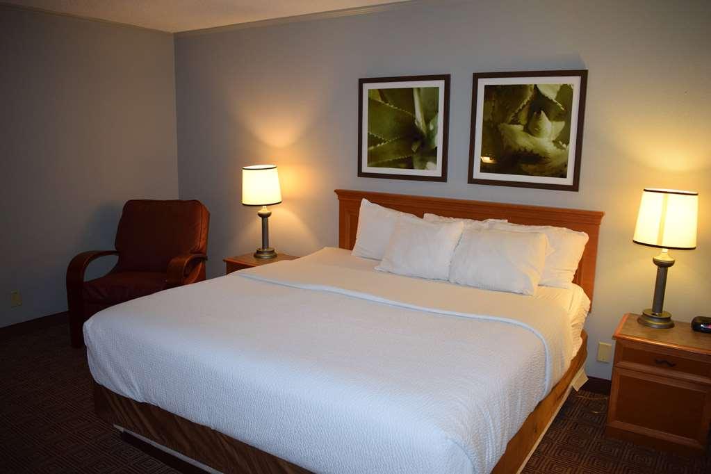 Whitefish Bay Americinn By Wyndham Glendale Milwaukee מתקנים תמונה